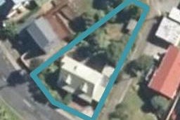 11 Forest Road, Pinehaven, Upper Hutt