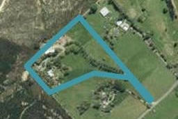 42 Golf Road, Wakefield