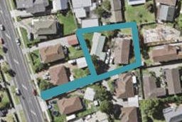 1/114 Aviemore Drive, Highland Park, Auckland