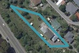 84 Martindales Road, Heathcote Valley, Christchurch