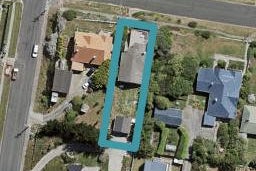 110 Foyle Street, Bluff