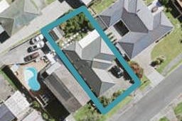 4 Taupiko Place, Green Bay, Auckland