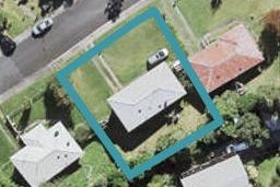 10 Sispara Place, Beach Haven, Auckland