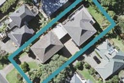 2/7 Scarboro Terrace, Murrays Bay, Auckland