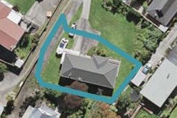14 Kaipatiki Road, Glenfield, Auckland