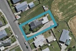 44 Severn Street, Clifton, Invercargill