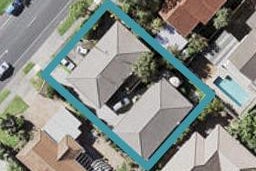 2/2 Whitford Road, Howick, Auckland