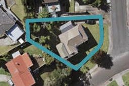 2 Kupari Place, Totara Vale, Auckland