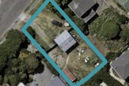 74 Field Way, Waikanae Beach, Waikanae