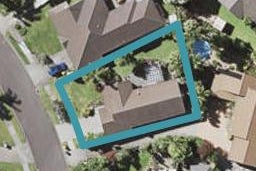 9 Woodview Rise, Botany Downs, Auckland
