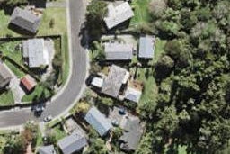 121 Kia Ora Road, Beach Haven, Auckland
