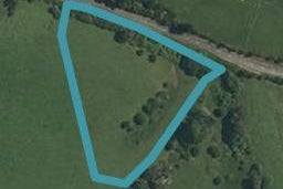 323 Ness Valley Road, Ness Valley, Clevedon