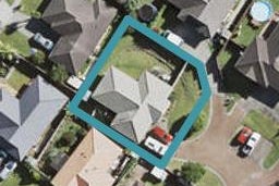 8 Ashland Place, Weymouth, Auckland