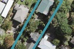 8 Derwent Crescent, Titirangi, Auckland