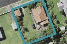16 Corrella Road, Belmont, Auckland