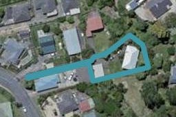 13 Lyndfield Lane, Newlands, Wellington