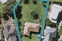 49 Tahapa Crescent, Meadowbank, Auckland