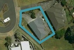 13 Miami Place, One Tree Point