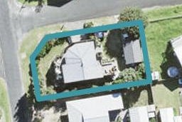 2 Caroline Heights, Omaha