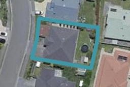6 Silver Pine Avenue, Woodridge, Wellington