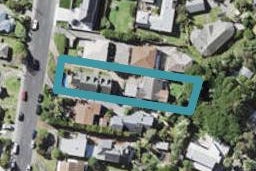 2/12 Matipo Road, Mairangi Bay, Auckland
