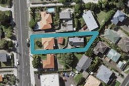 7 Forrest Hill Road, Milford, Auckland