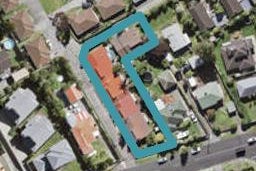 2/42 James Laurie Street, Henderson, Auckland