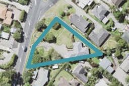 707 Beach Road, Browns Bay, Auckland