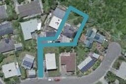 3 Lanark Way, Northland, Wellington