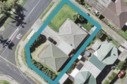2/23 Cromdale Avenue, Highland Park, Auckland
