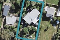 10 Manuka Road, Oneroa, Waiheke Island