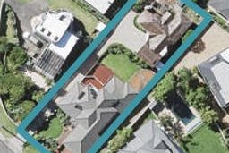 2/19 Eastcliffe Road, Castor Bay, Auckland