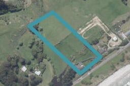 32 Taieri Mouth Road, Brighton, Dunedin