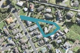 35 Jelas Road, Red Beach, Red Beach