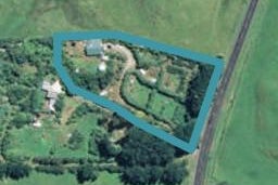 6493 South Road, Opunake