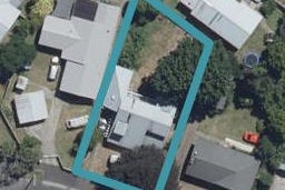 18 Forth Crescent, Glenview, Hamilton