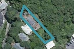 12 Bank Road, Northland, Wellington