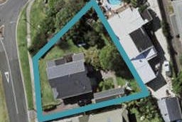 1 Marine Terrace, Bayswater, Auckland