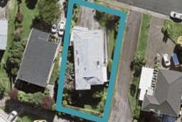 28 James Evans Drive, Northcote, Auckland