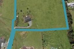537 Crane Road, Kamo
