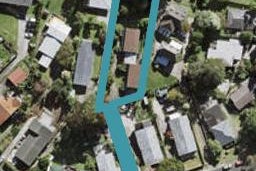 2/21 Ayton Drive, Totara Vale, Auckland