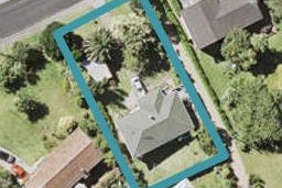 14 Liston Crescent, Cockle Bay, Auckland
