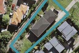2/102 Lake Road, Northcote, Auckland