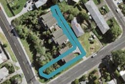 2 Awaroa Road, Sunnyvale, Auckland