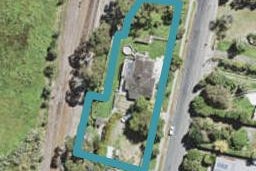6 Township Road, Waitakere, Auckland