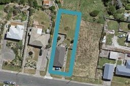 223 Foyle Street, Bluff