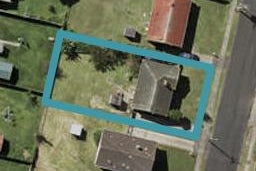 7 Featherston Crescent, Otara, Auckland
