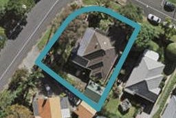 70 Waiohua Road, Greenlane, Auckland