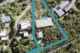 82 Piha Road, New Lynn