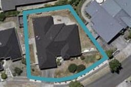 24 Quadrant Heights, Paraparaumu